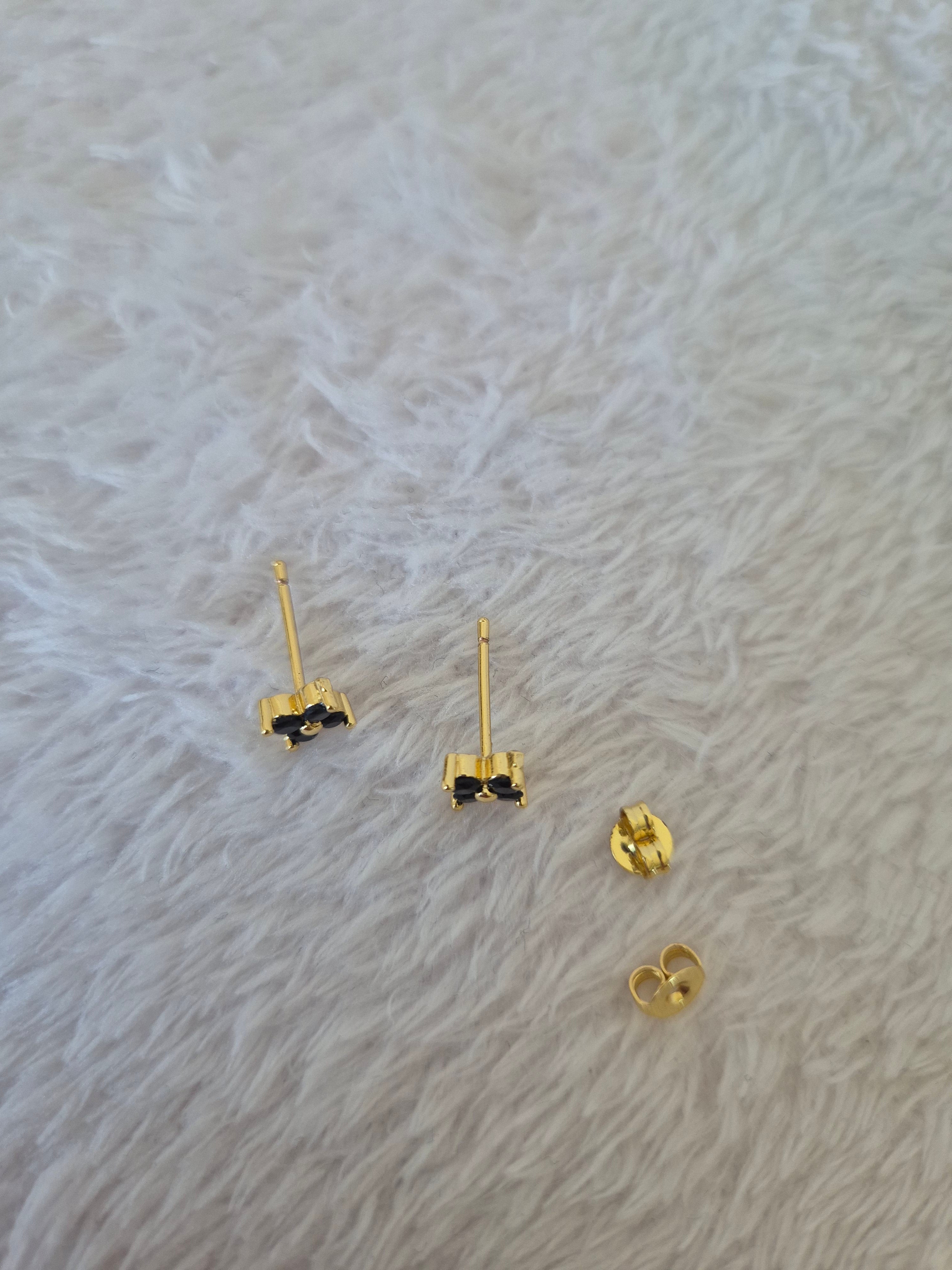 Boucles d'oreilles strass noirs