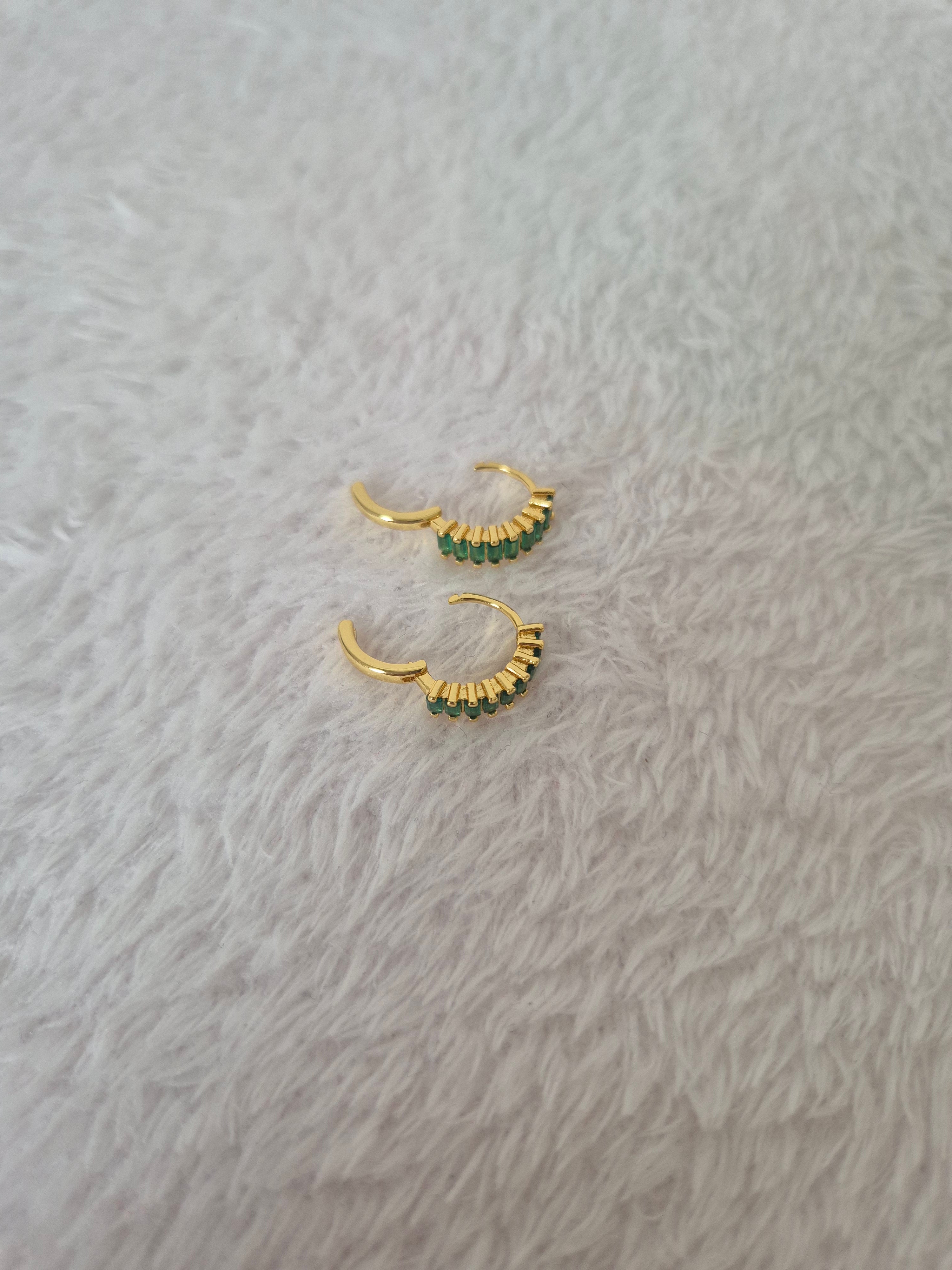 Boucles d'oreilles strass verts