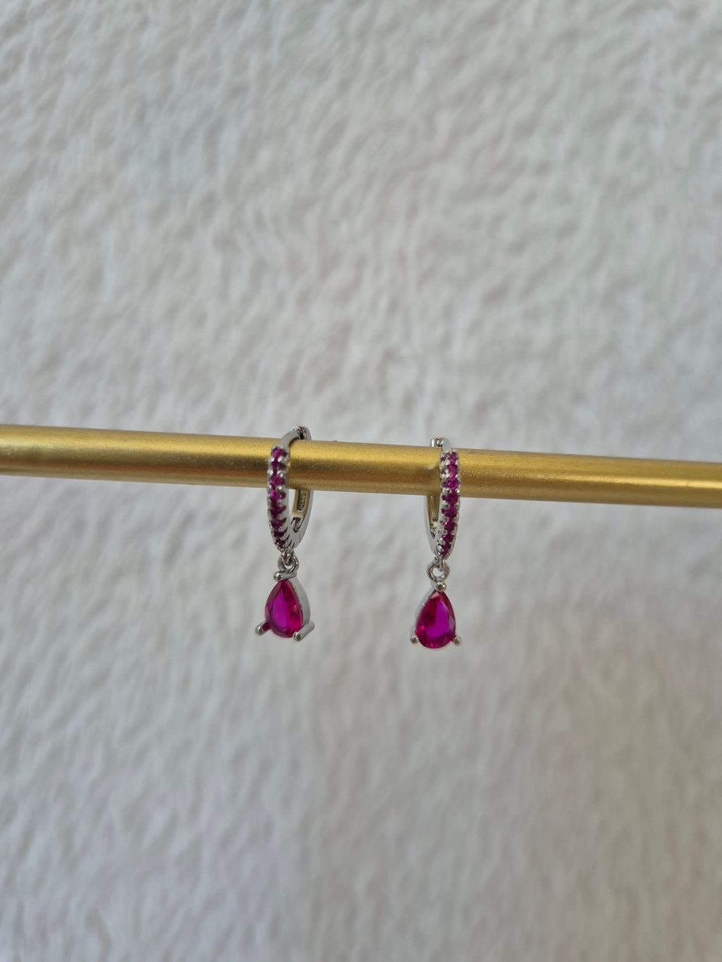 Boucles d'oreilles strass fuschia
