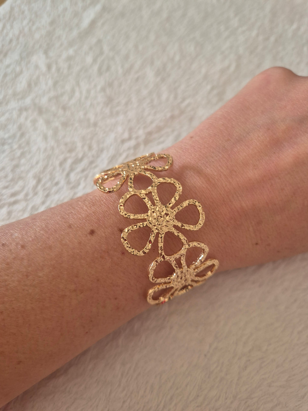 Bracelet manchette fleurs