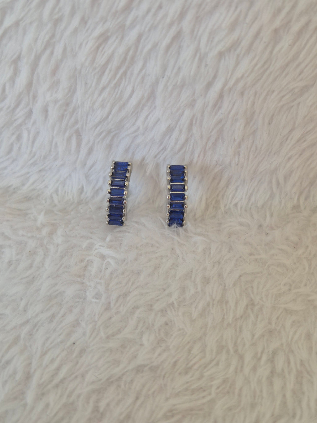 Mini créoles strass bleus marines