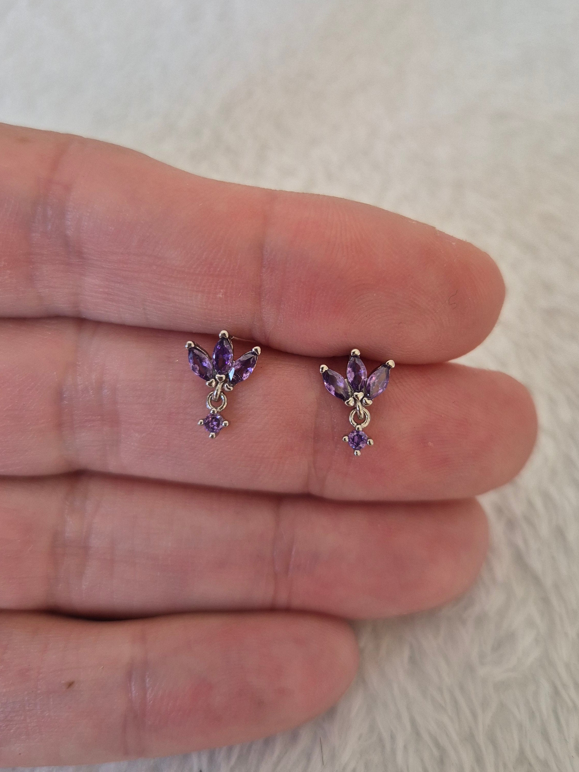 Boucles d'oreilles strass violets
