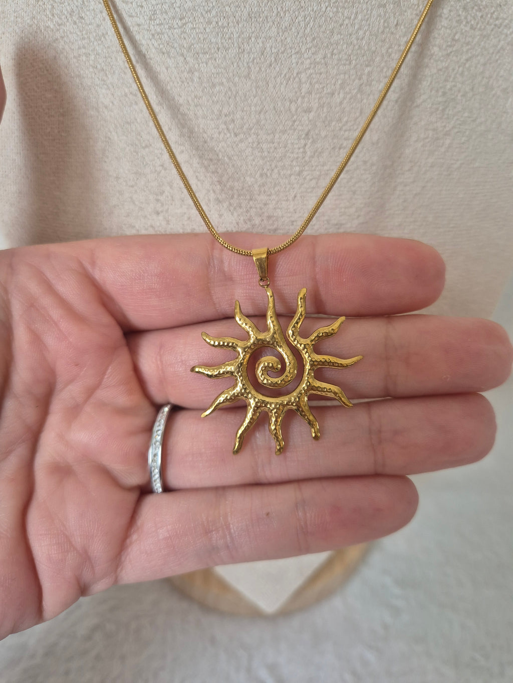 Collier soleil