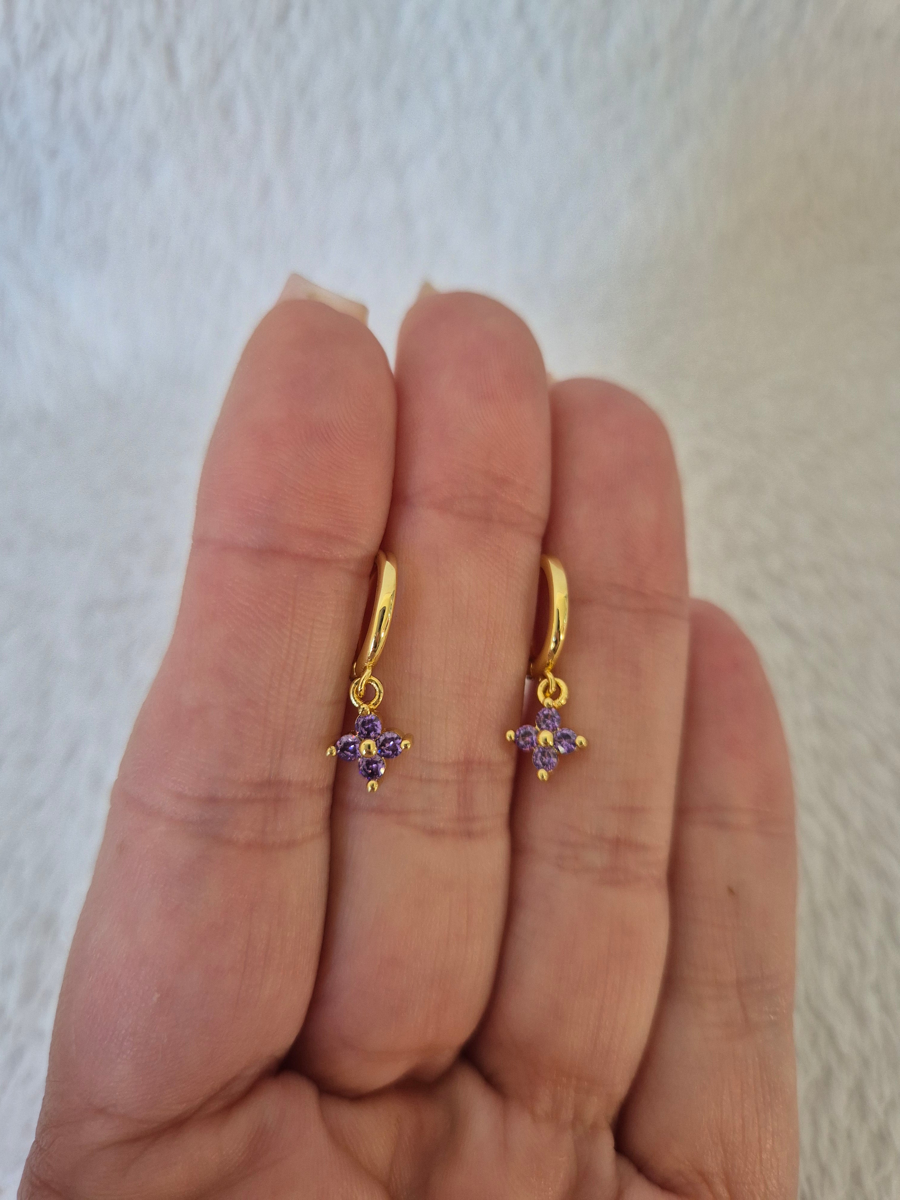 Boucles d'oreilles strass violets