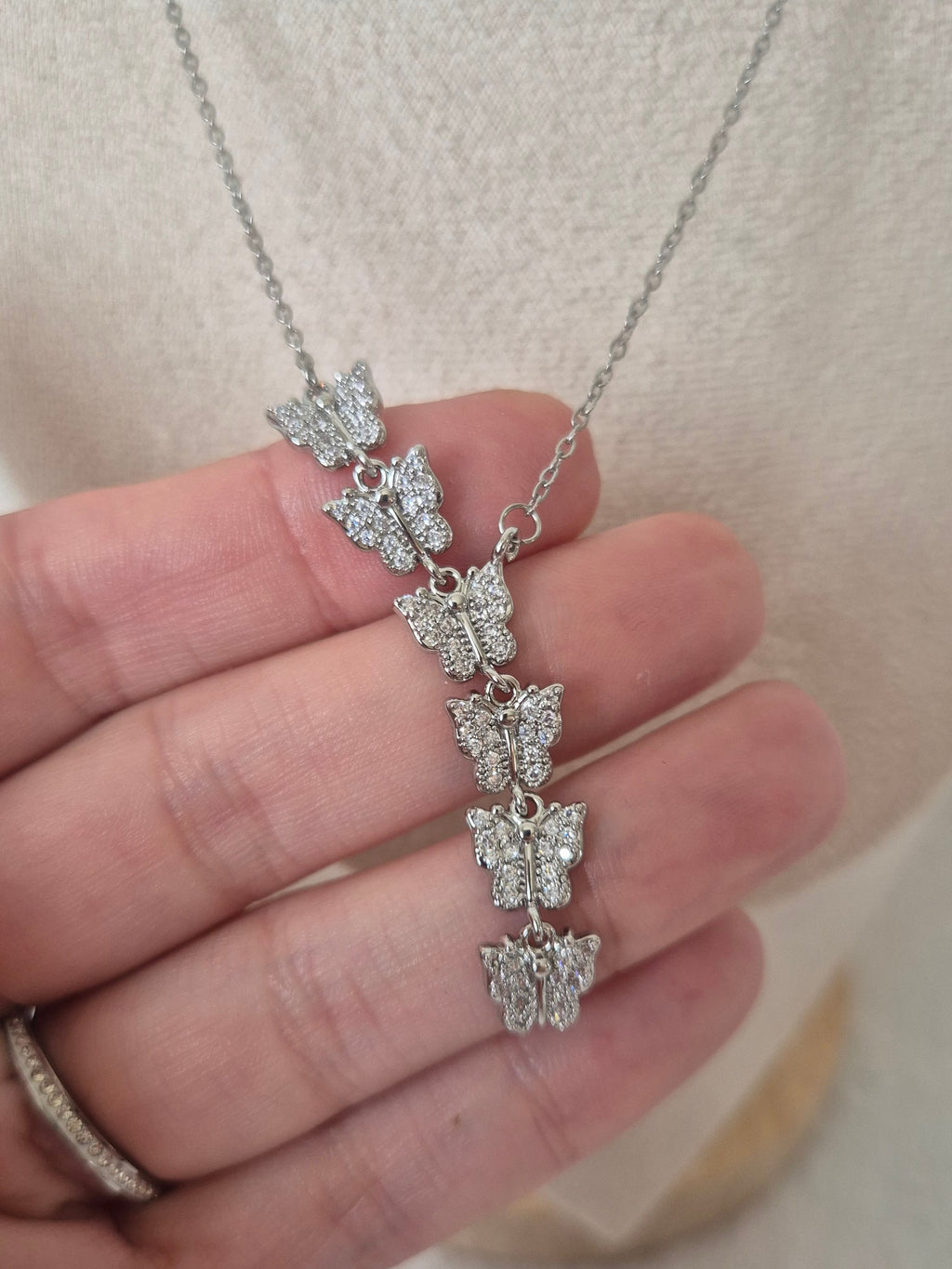 Collier papillons