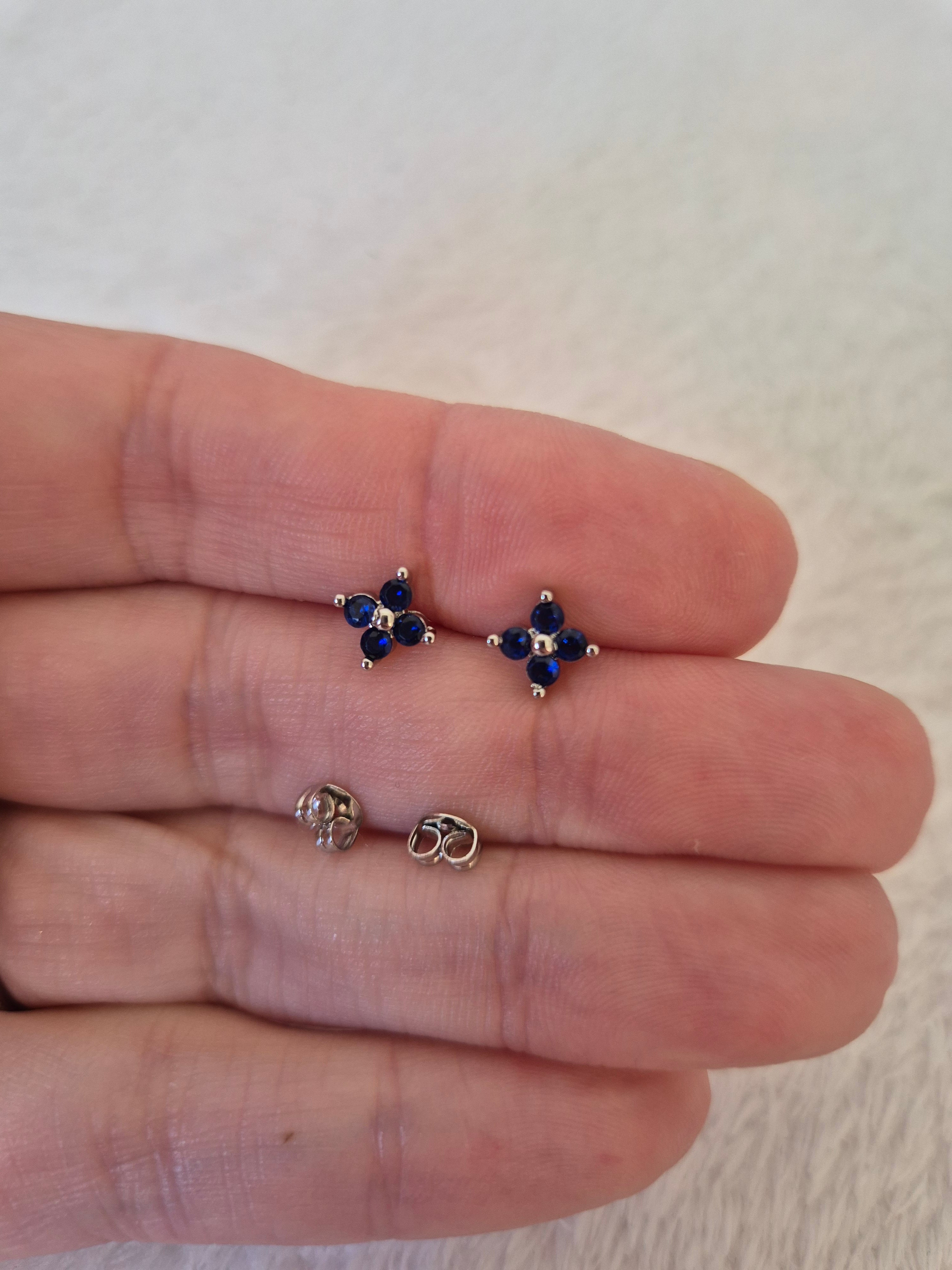 Boucles d'oreilles strass bleus marines