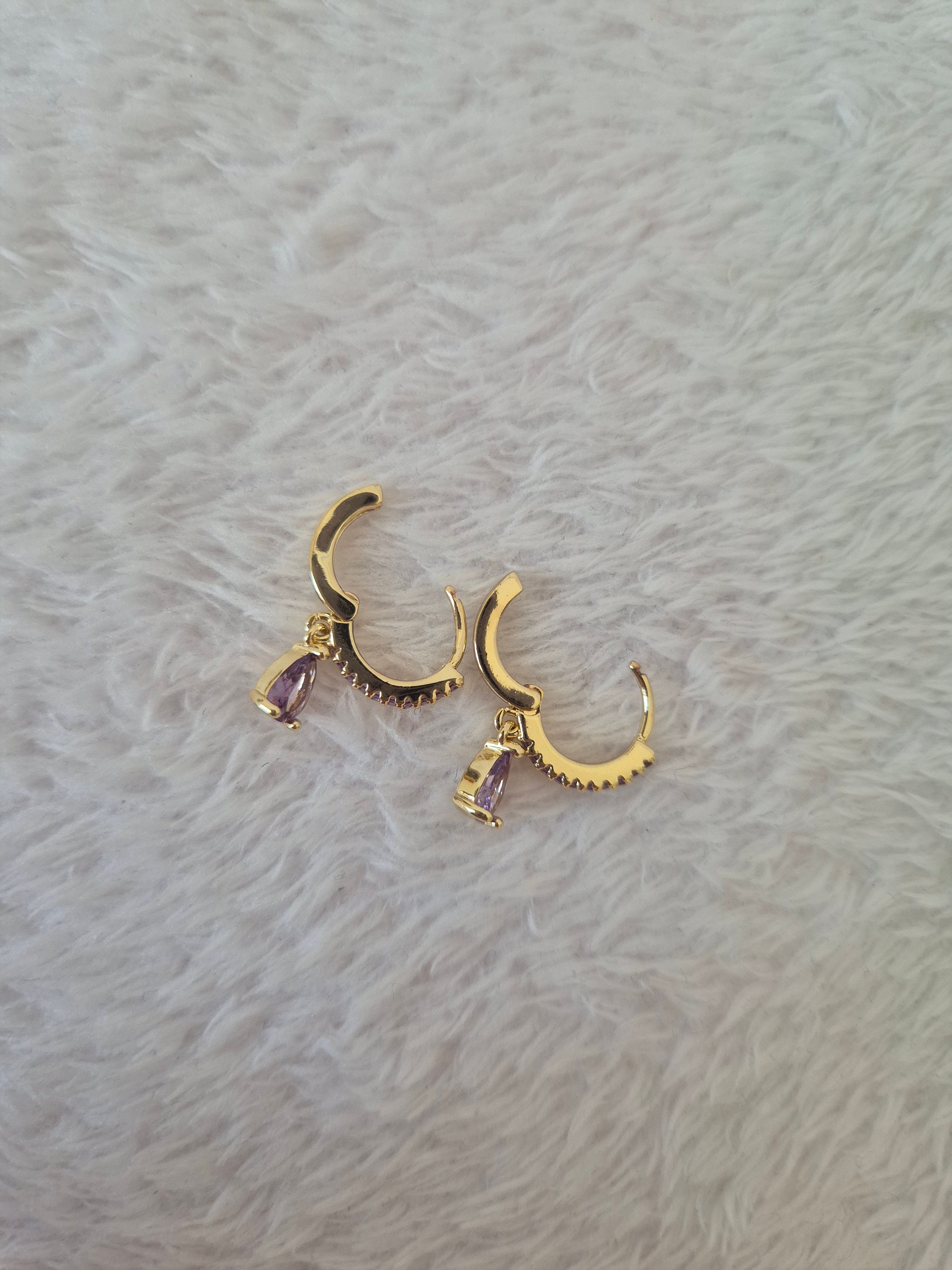 Boucles d'oreilles strass violets