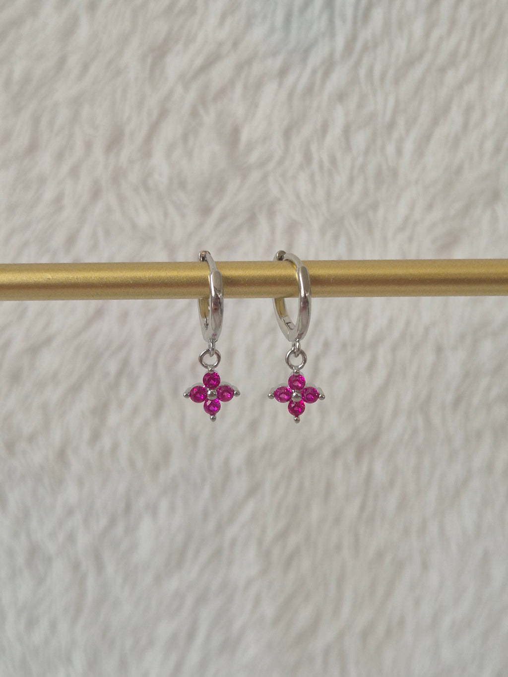 Boucles d'oreilles strass fuschia