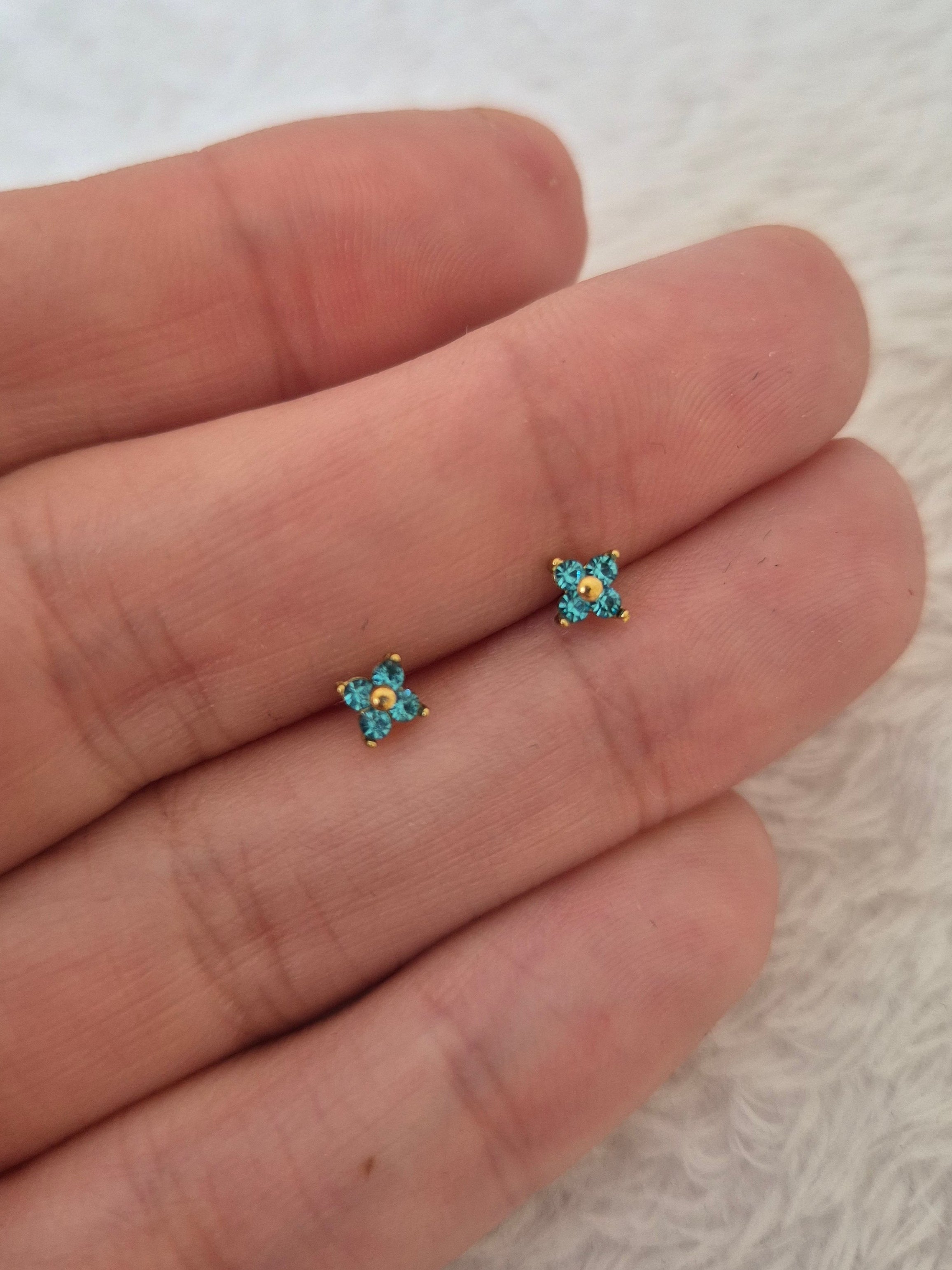 Boucles d'oreilles strass bleus