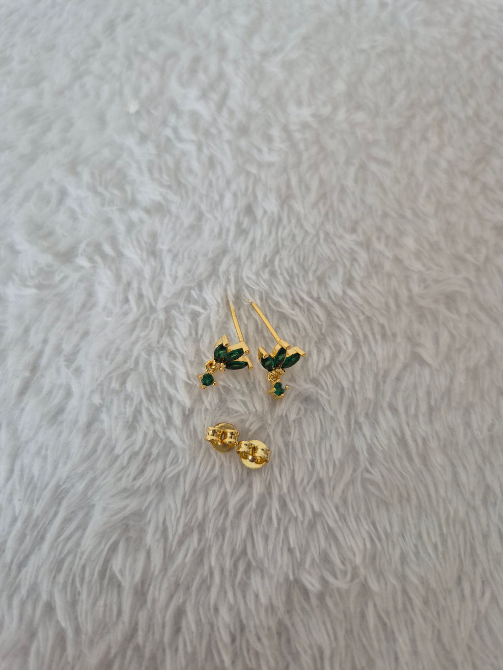 Boucles d'oreilles strass verts