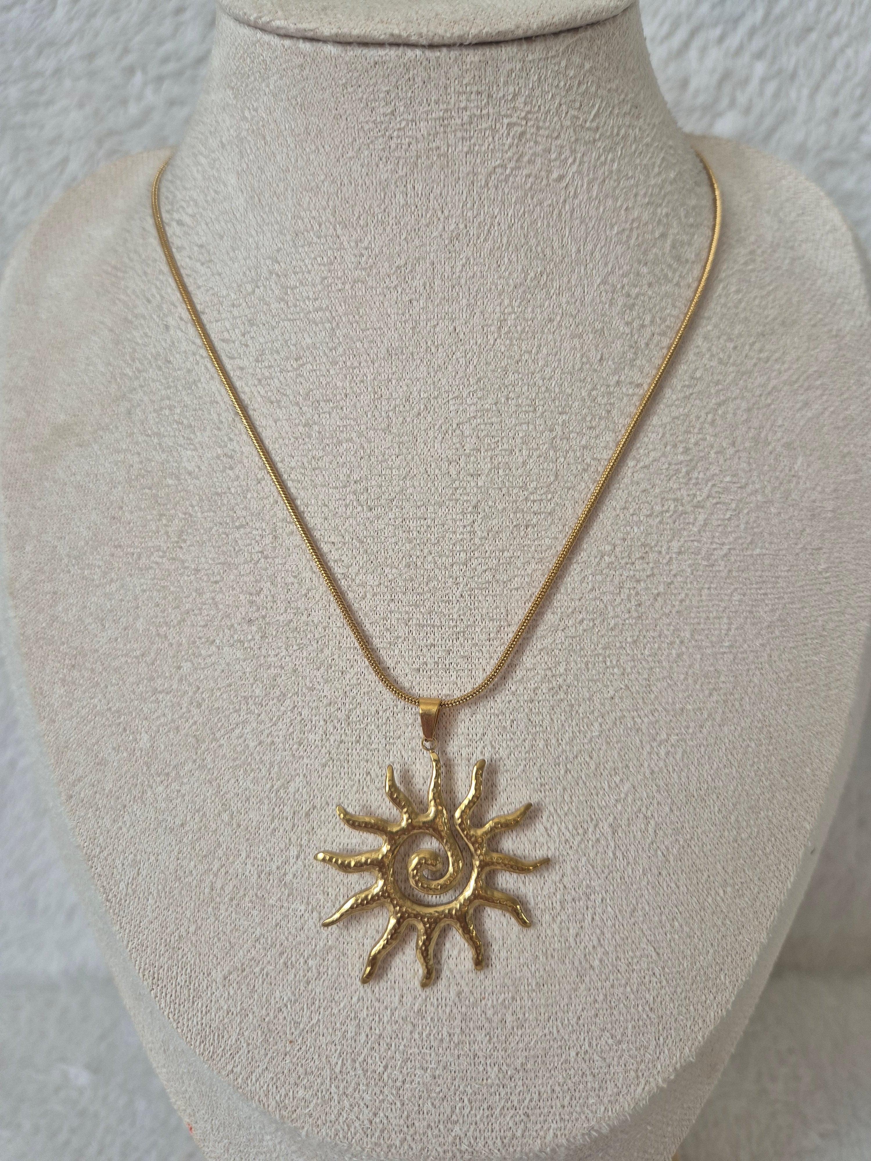 Collier soleil