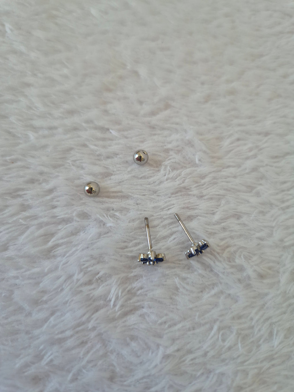 Boucles d'oreilles étoiles strass bleus marines