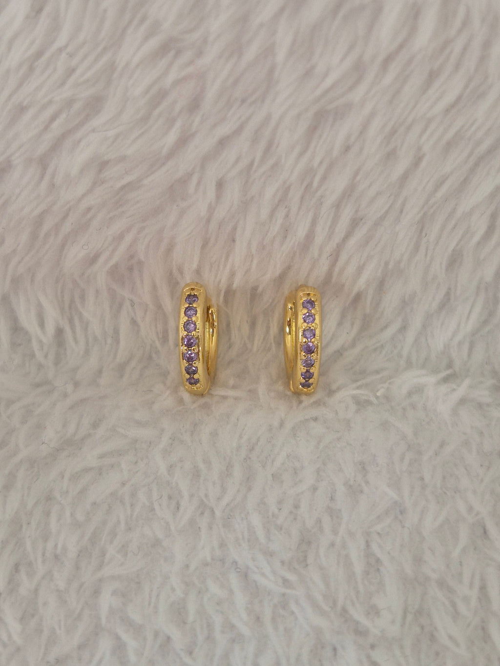 Boucles d'oreilles strass violets