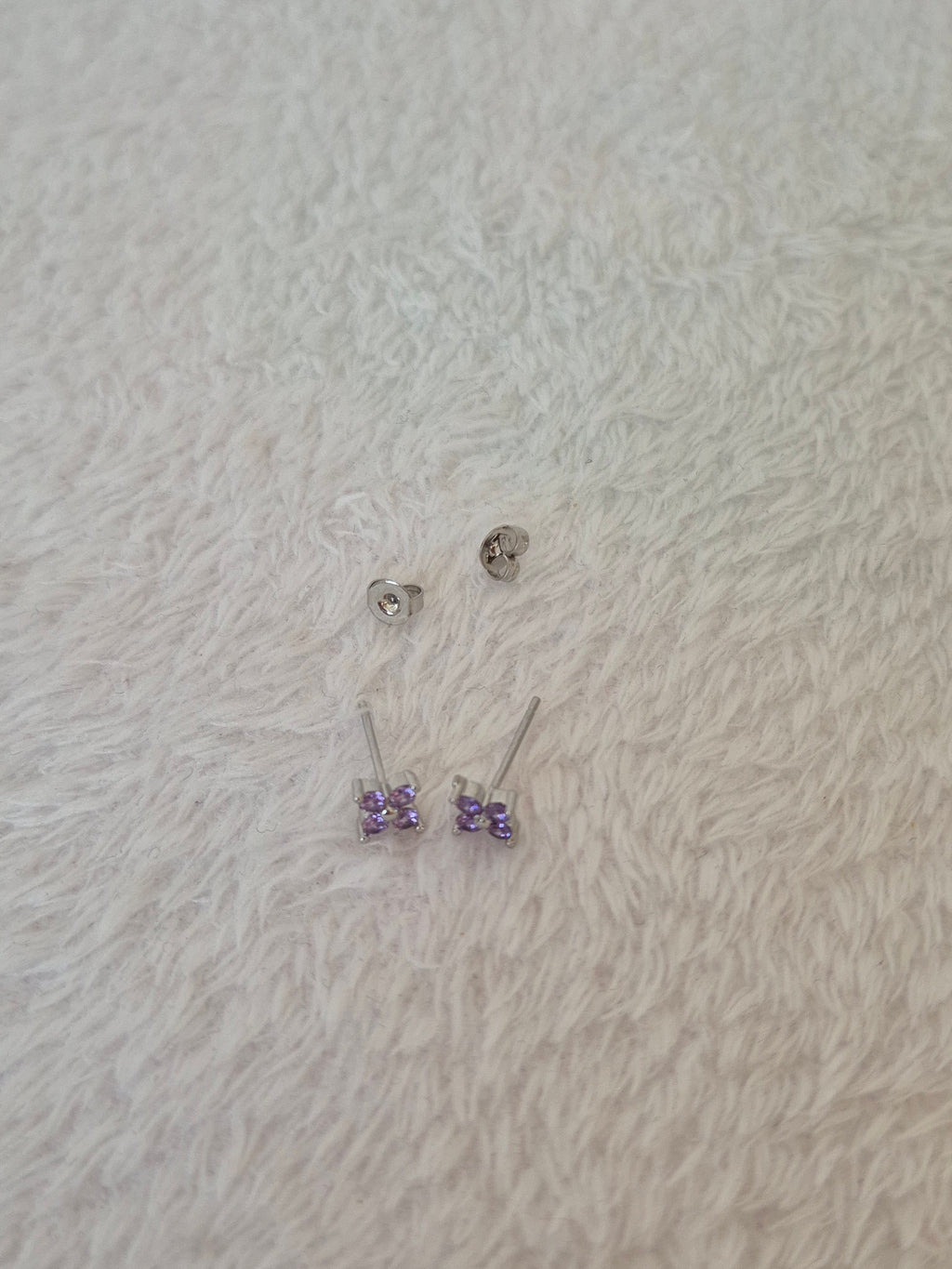 Boucles d'oreilles strass violets