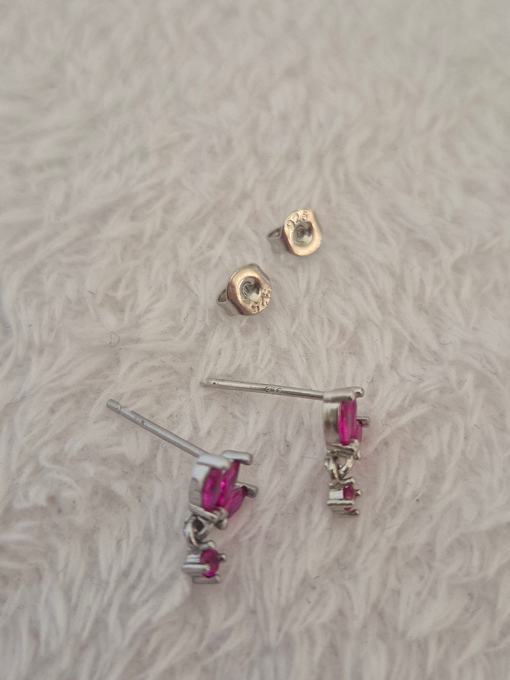 Boucles d'oreilles strass fuschia