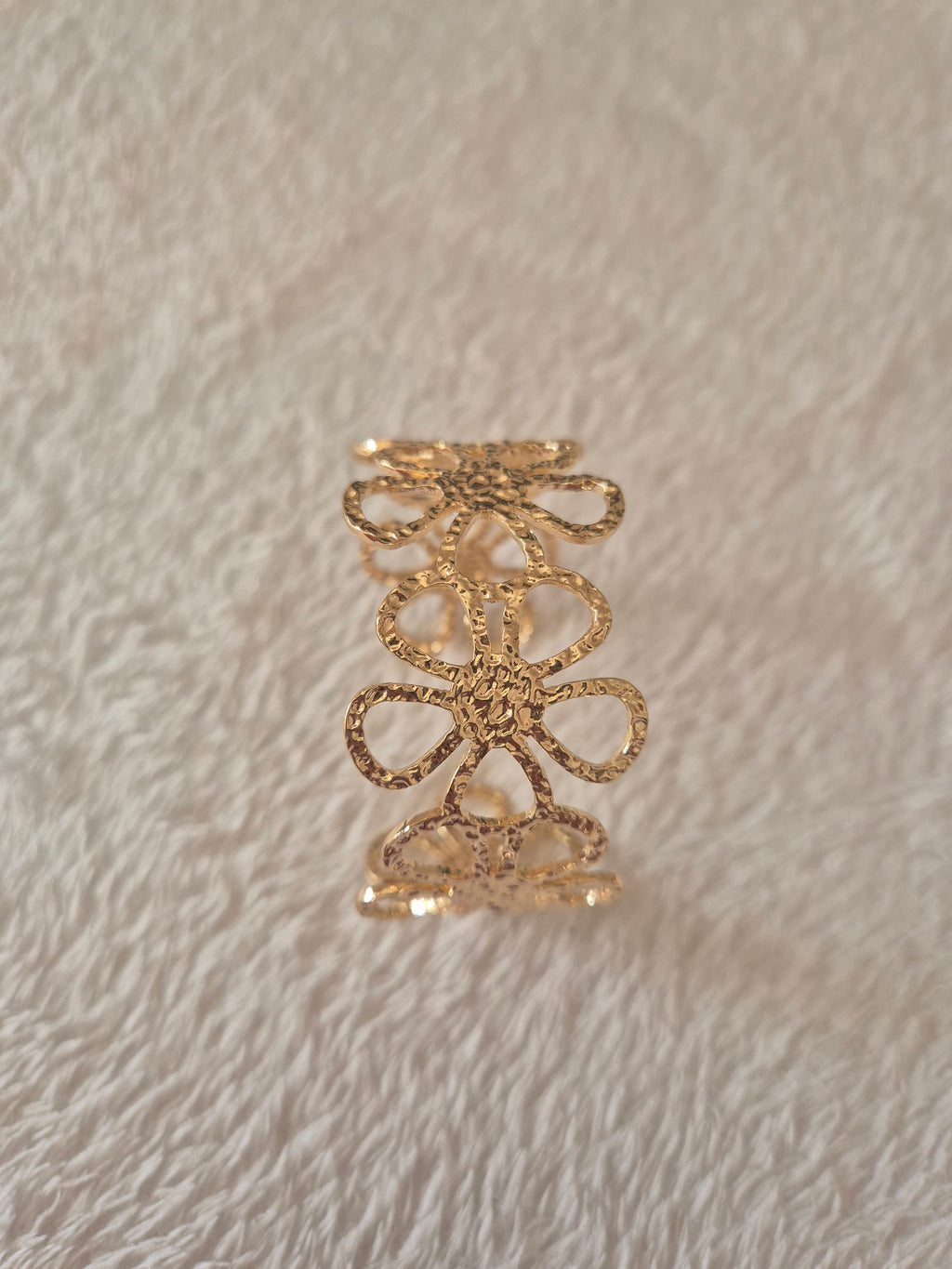 Bracelet manchette fleurs