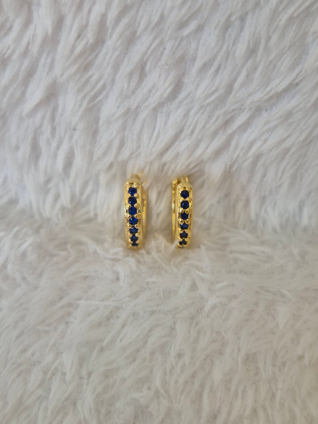 Mini créoles strass bleus marines
