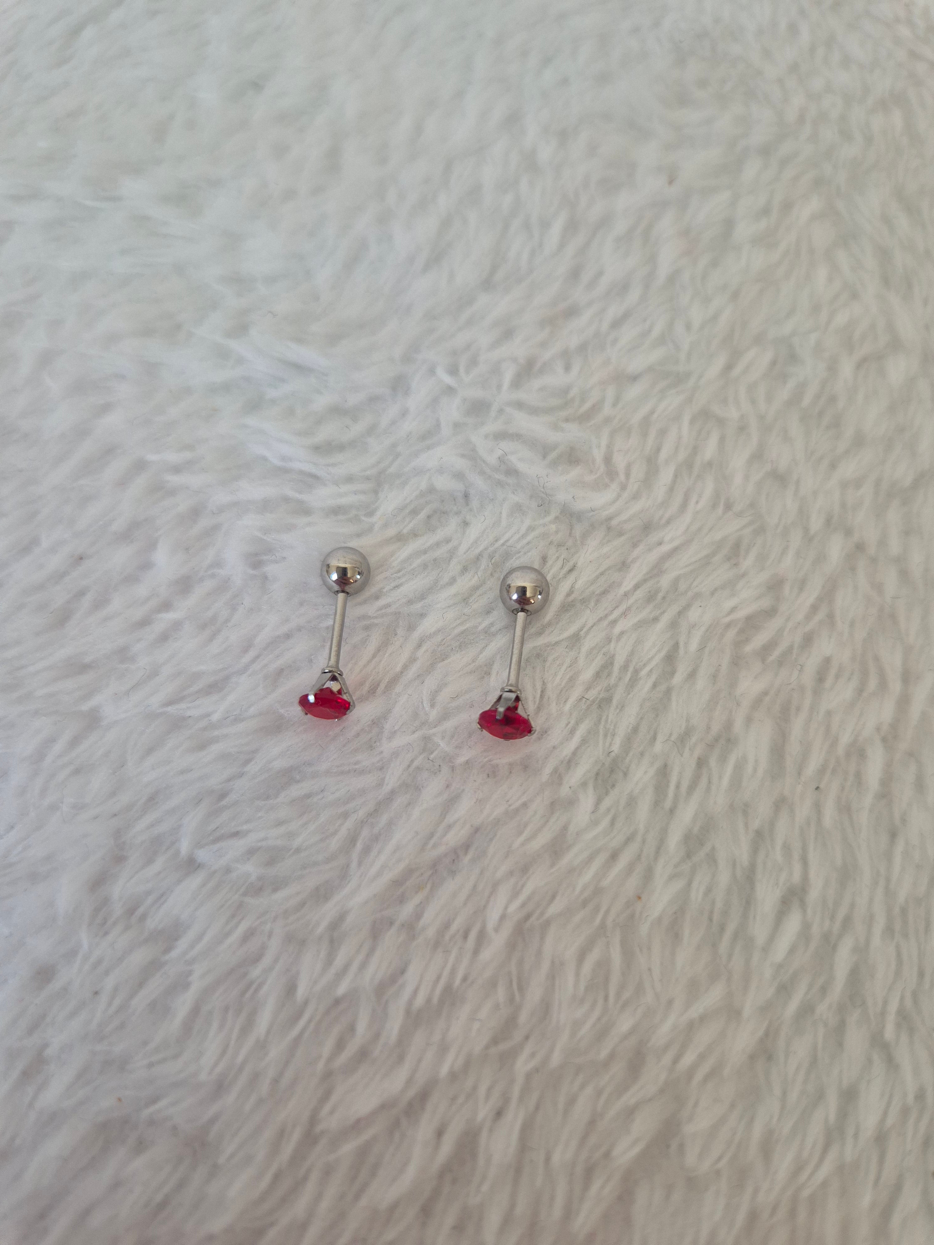 Boucles d'oreilles strass rouges