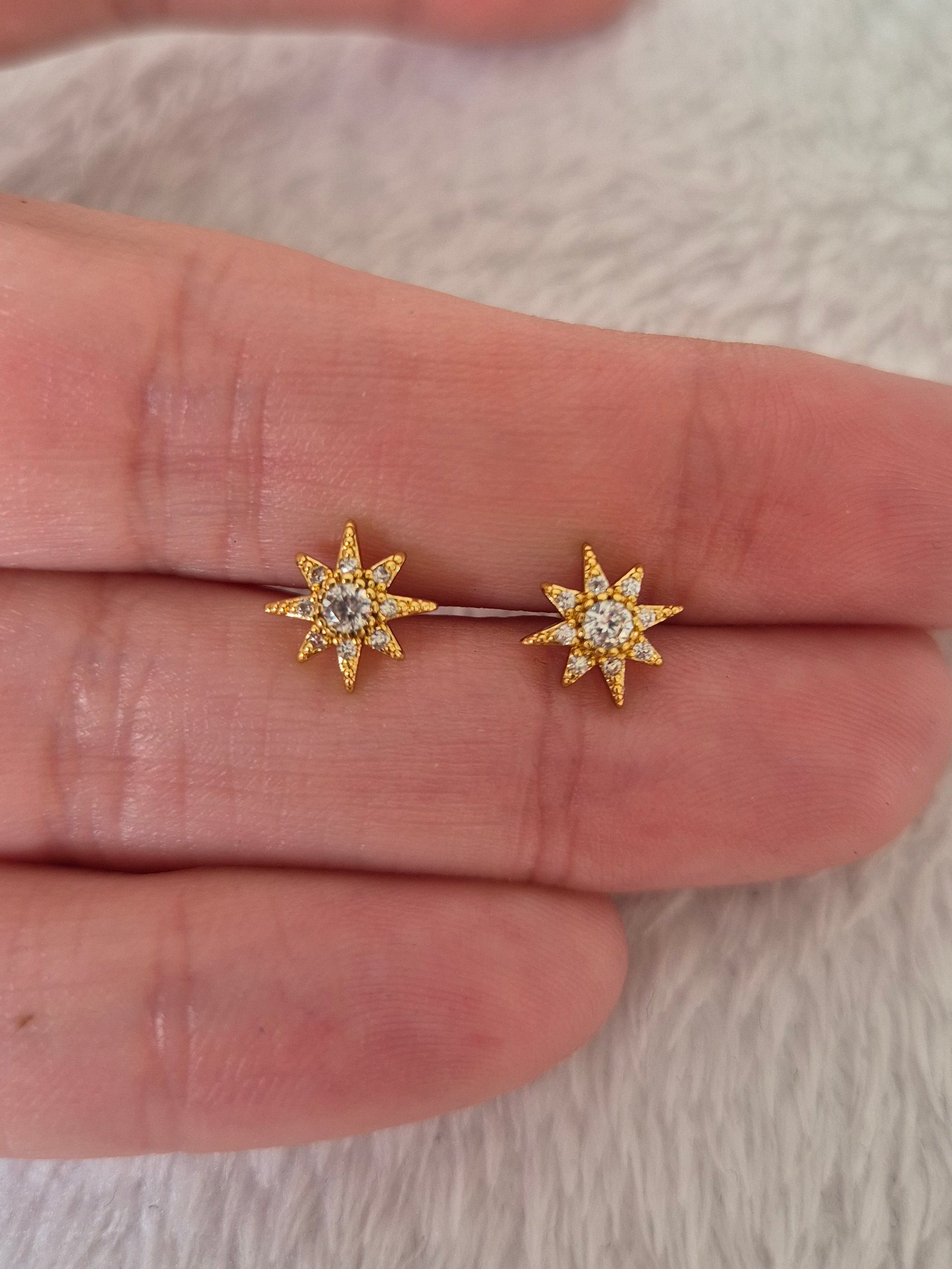 Boucles d'oreilles étoiles et strass
