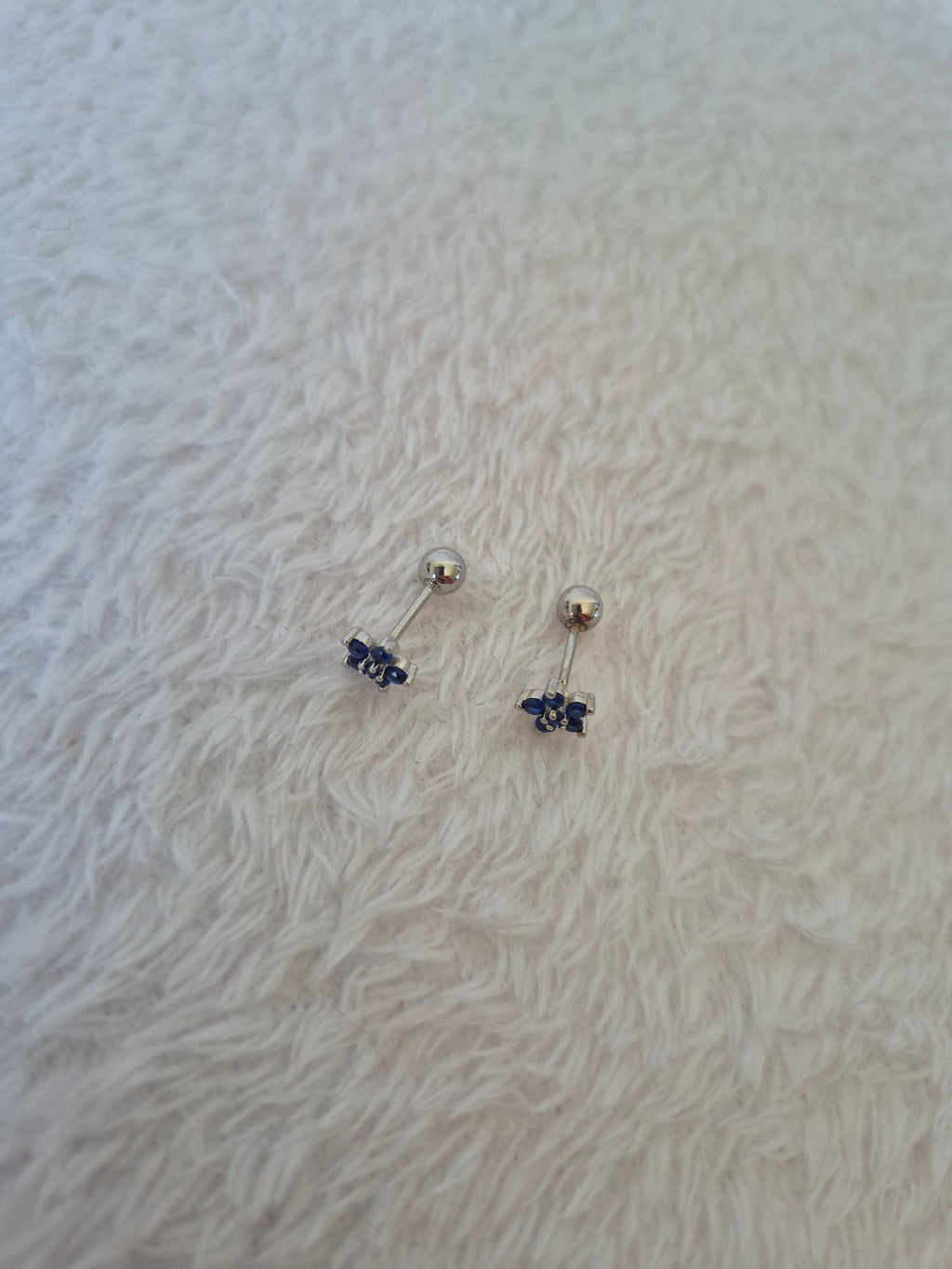 Boucles d'oreilles étoiles strass bleus marines